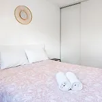 Apartment La Foret, Parking, Jardin, Proche De La Gare *