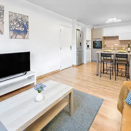 Apartment La Foret, Parking, Jardin, Proche De La Gare *