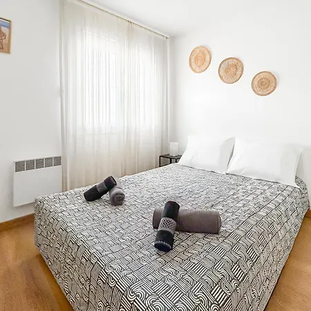 Apartamento La Foret, Parking, Jardin, Proche De La Gare *
