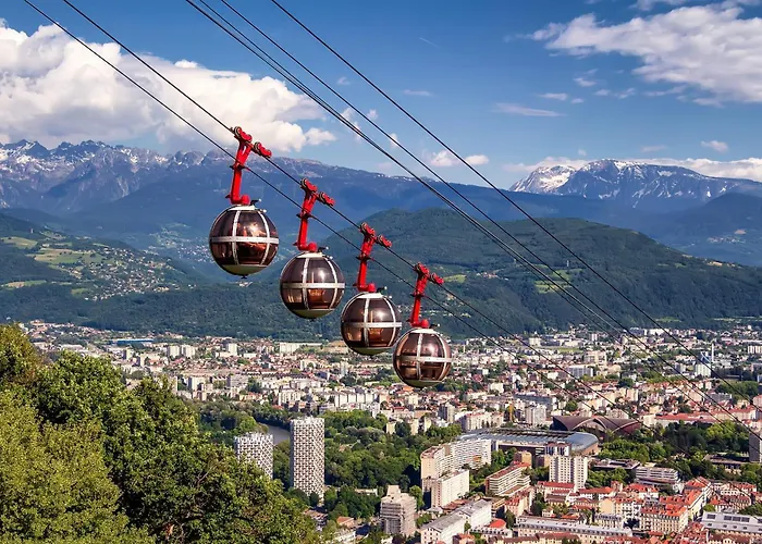 Apartment La Foret, Parking, Jardin, Proche De La Gare *